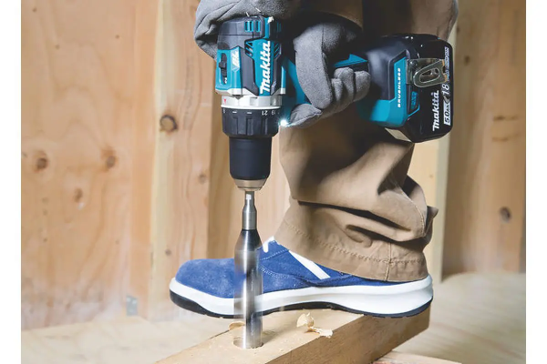 Makita DDF482RFE Máy khoan và vặn vít dùng pin(18v) (kèm 02 pin 3.0 + sạc nhanh)