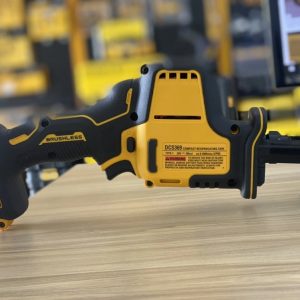 Dewalt DCS369M2 Máy cưa cầm tay 20V max