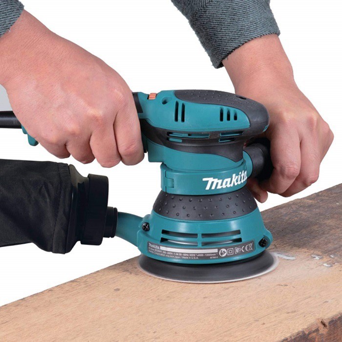 Makita BO5041 Máy chà nhám quỹ đạo