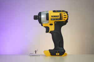 Dewalt DCF885N Máy Vặn Vít Dùng Pin   (không kèm pin sạc)
